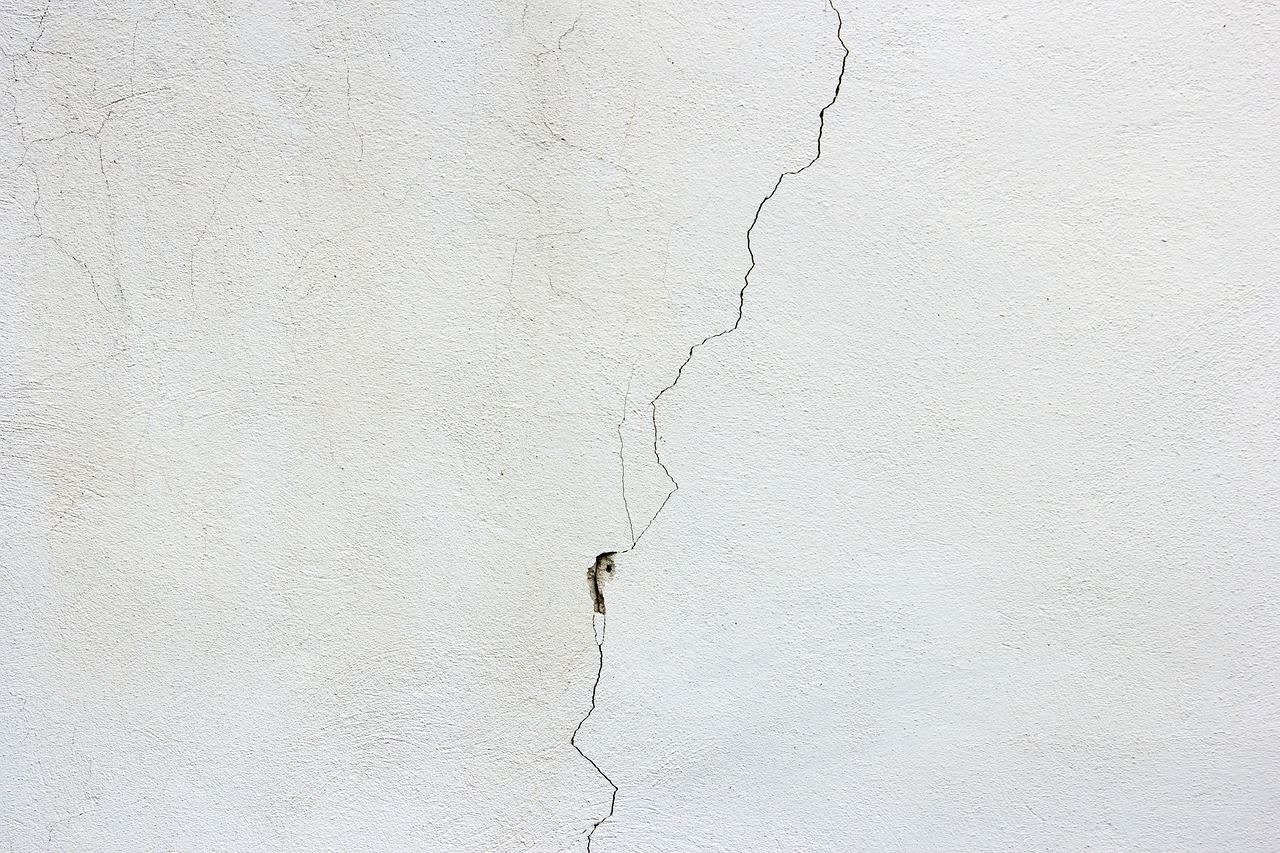 Ceiling Crack Repair - Ground Up Foundation Repair